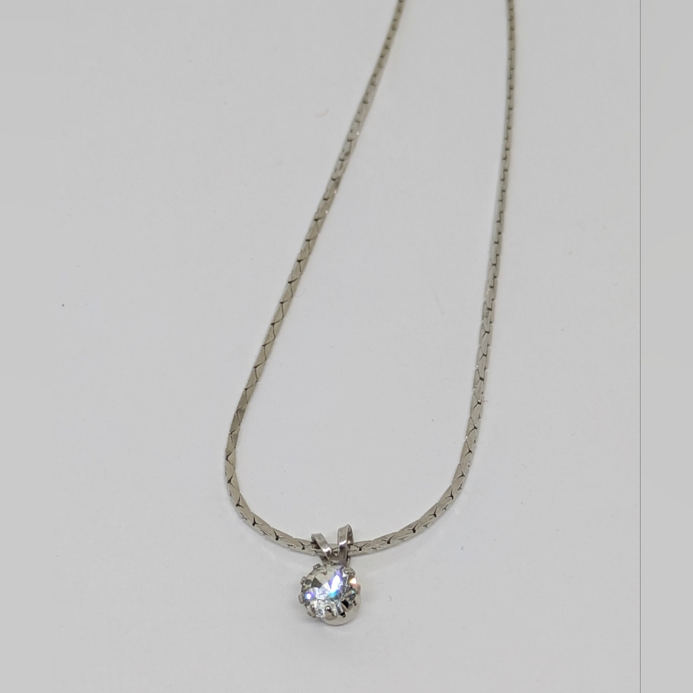 Classic Solitaire Pendant Necklace Silver Tone Chain Clear CZ New Unused